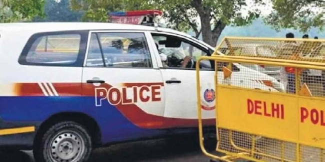 गृह मंत्रालय के ऑफिस में घुसने की कोशिश कर रहा था शख्स, पुलिस ने दबोचा | delhi police arrest man attempting to enter office of home ministry fake ID | TV9 Bharatvarsh